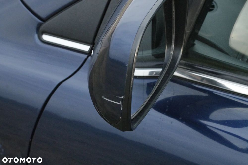 Toyota Avensis 2.0 D-4D Sol - 10