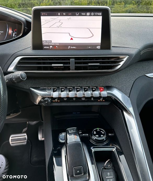 Peugeot 3008 - 24