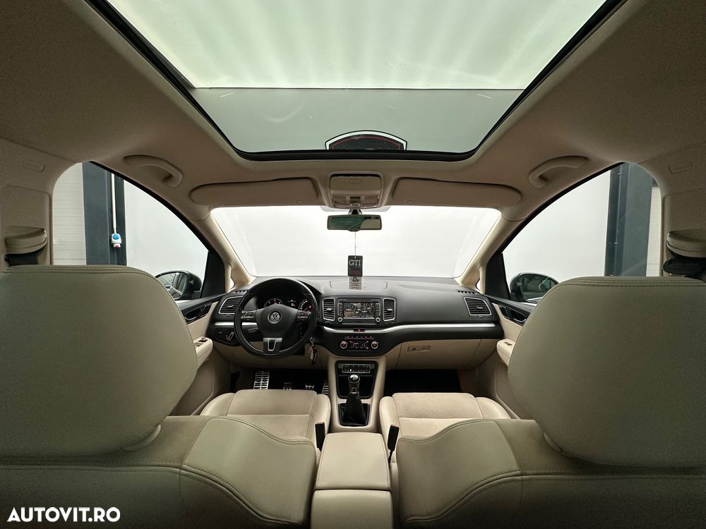 Volkswagen Sharan 2.0 TDI Blue Motion Highline - 6