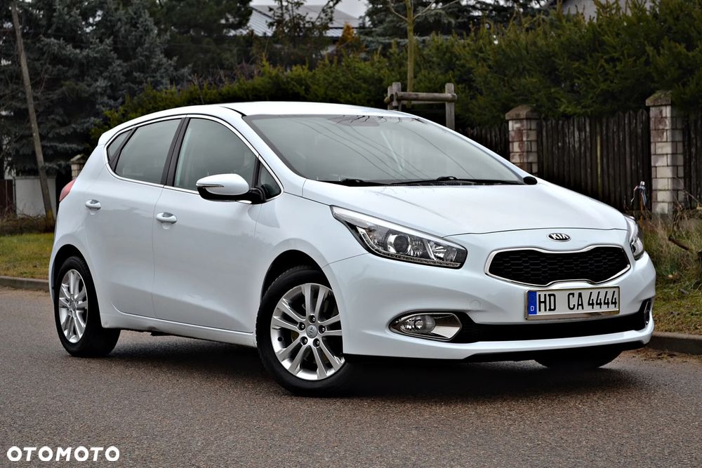 Kia Ceed 1.4 CVVT Vision - 21