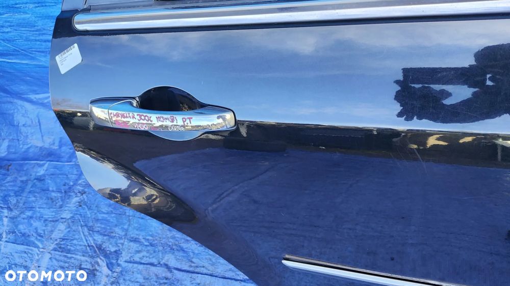 DRZWI PRAWY TYŁ TYLNE KOMPLETNE CZARNE PXR ORYGINALNY LAKIER KLAMKA CHROM CHRYSLER 300C LIFT SEDAN KOMBI - 9