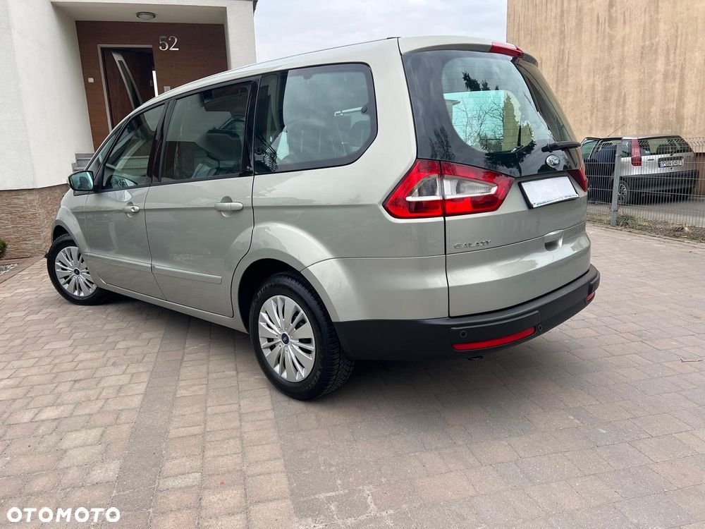 Ford Galaxy 2.0 TDCi DPF Ghia - 7