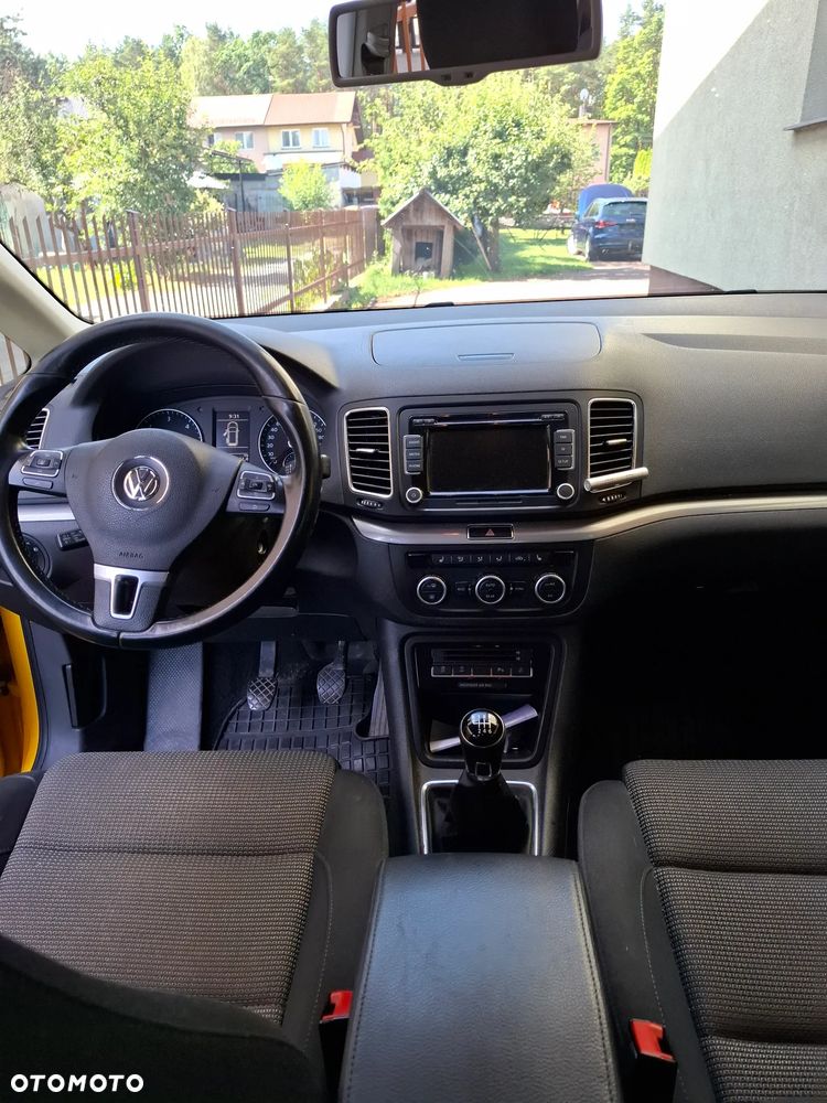 Volkswagen Sharan 2.0 TDI Comfortline - 21