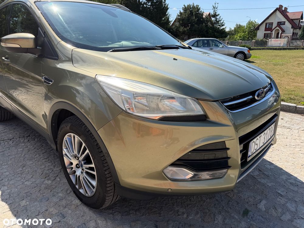 Ford Kuga 2.0 TDCi 2x4 Titanium - 6