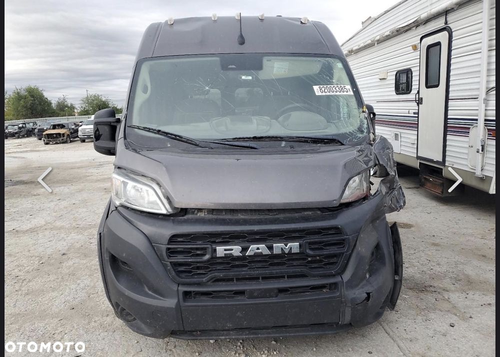 RAM Promaster - 17