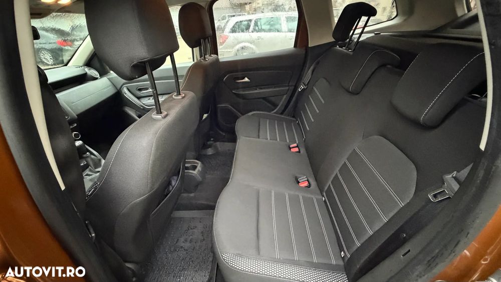 Dacia Duster 1.5 Blue dCi 4WD Prestige jante 17" - 9