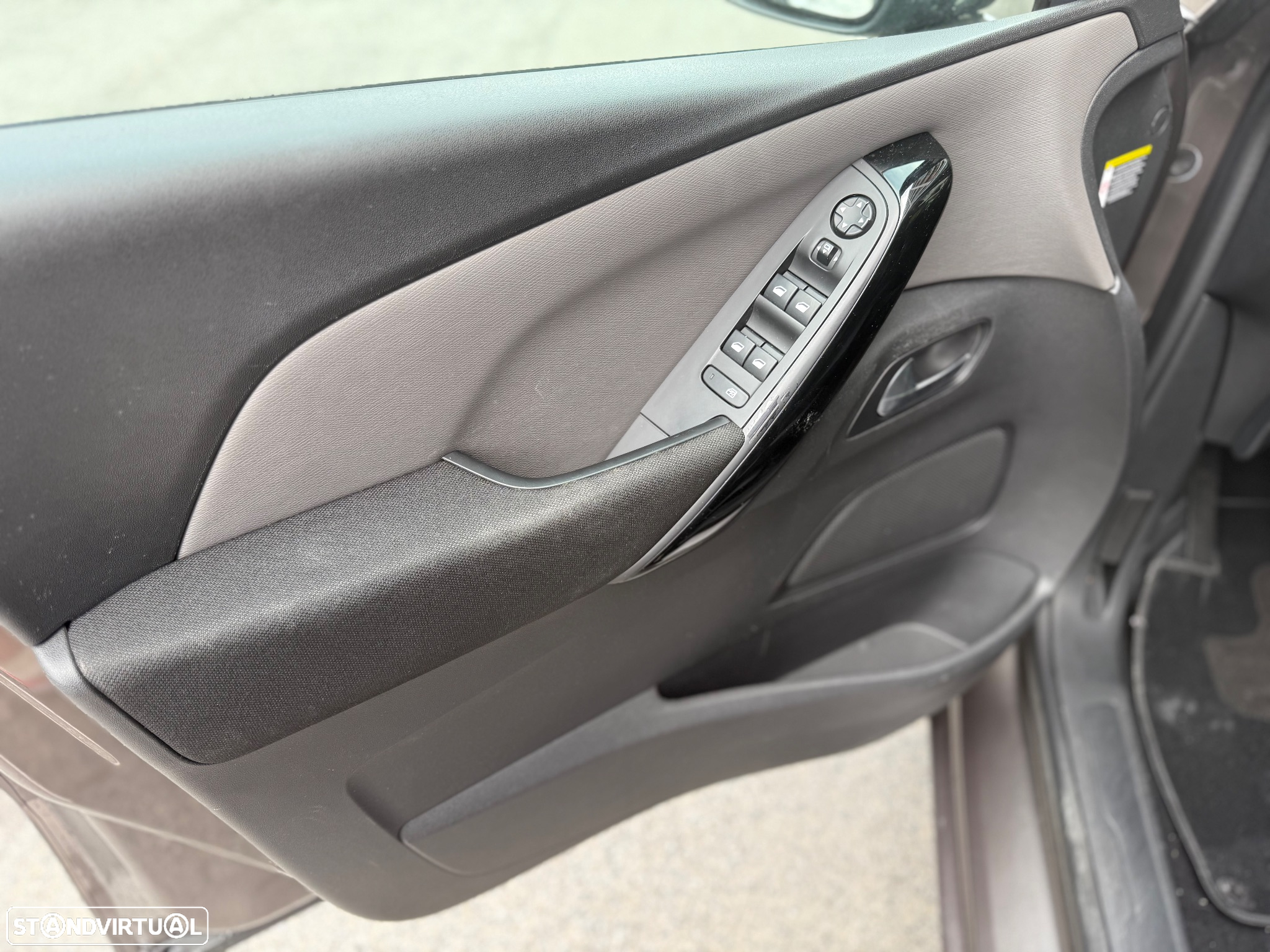 Citroën C4 Grand Picasso 1.6 e-HDi Exclusive - 10
