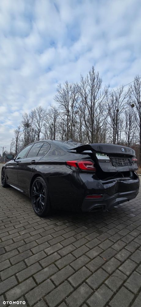 BMW Seria 5 530i - 23