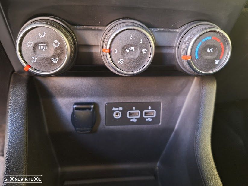 Renault Clio 1.5 Blue dCi Zen - 26