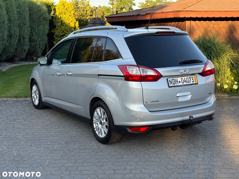 Ford Grand C-MAX - 8