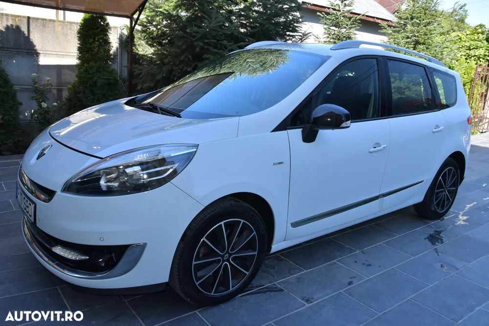 Renault Grand Scenic ENERGY dCi 130 Start & Stop Euro 6 Bose Edition - 23