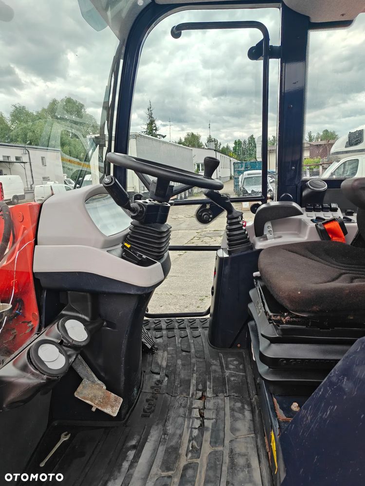 Kubota R090 - 25
