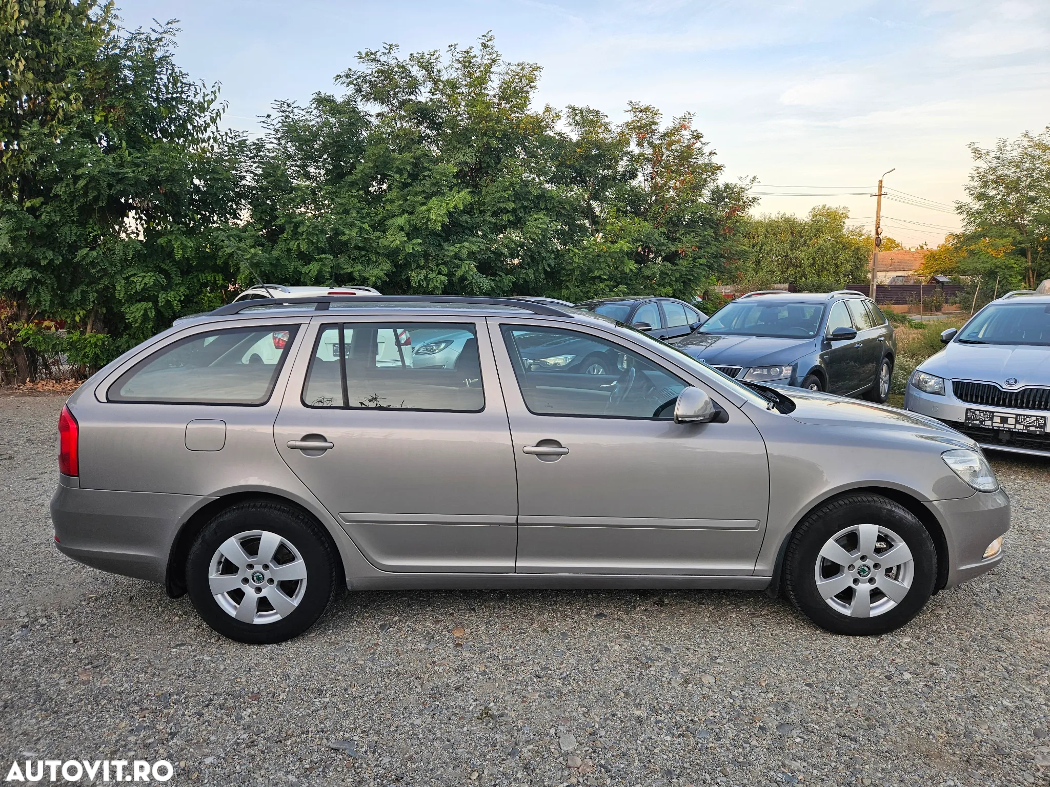 Skoda Octavia Combi 2.0 TDI Elegance - 5