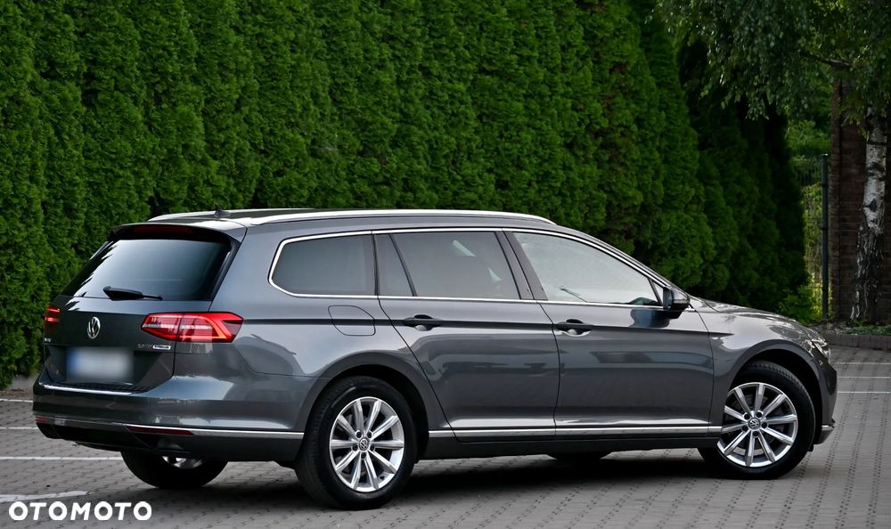 Volkswagen Passat 2.0 TDI BMT Highline - 16