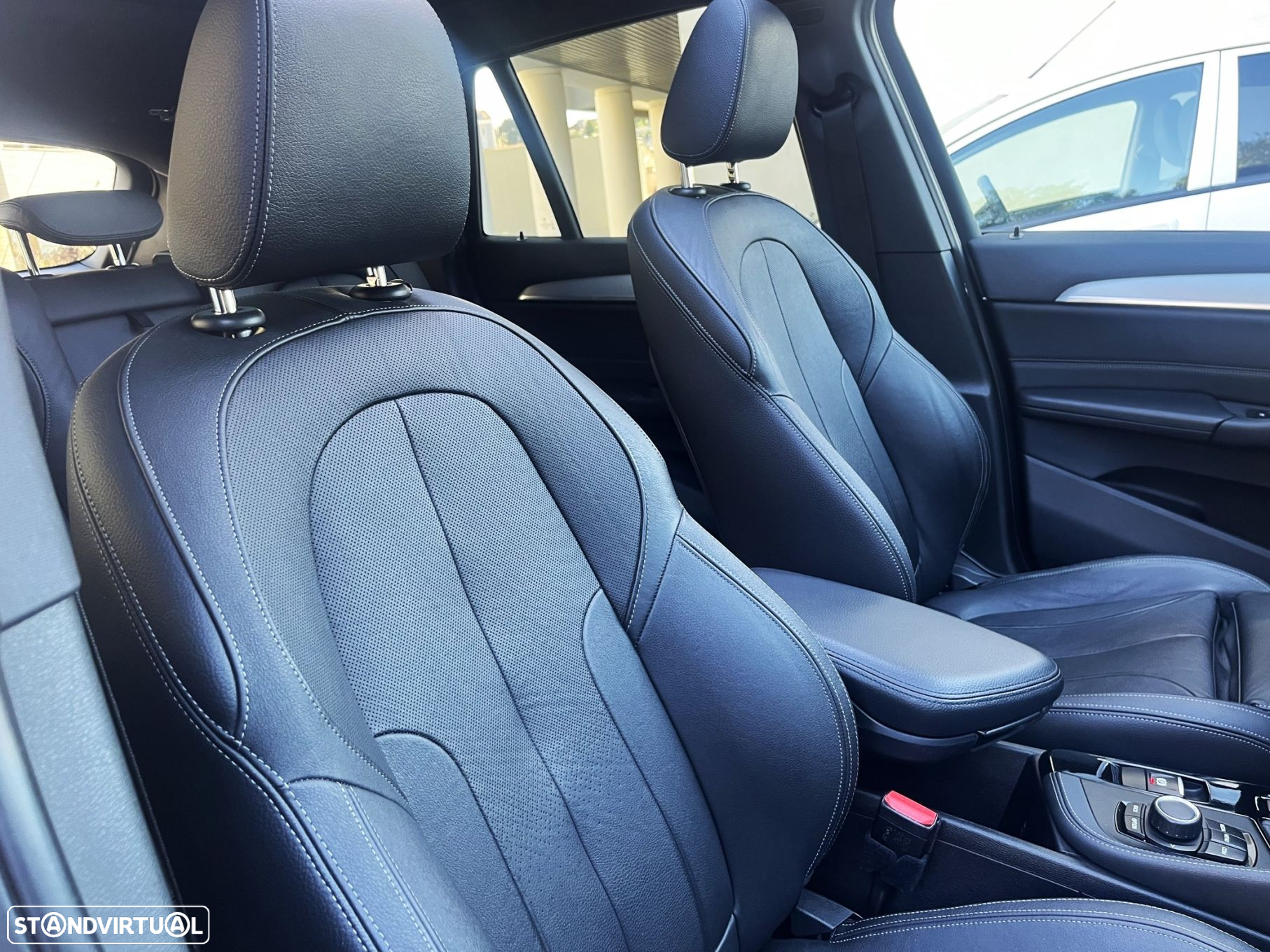 BMW X1 16 d sDrive Auto Pack M - 15