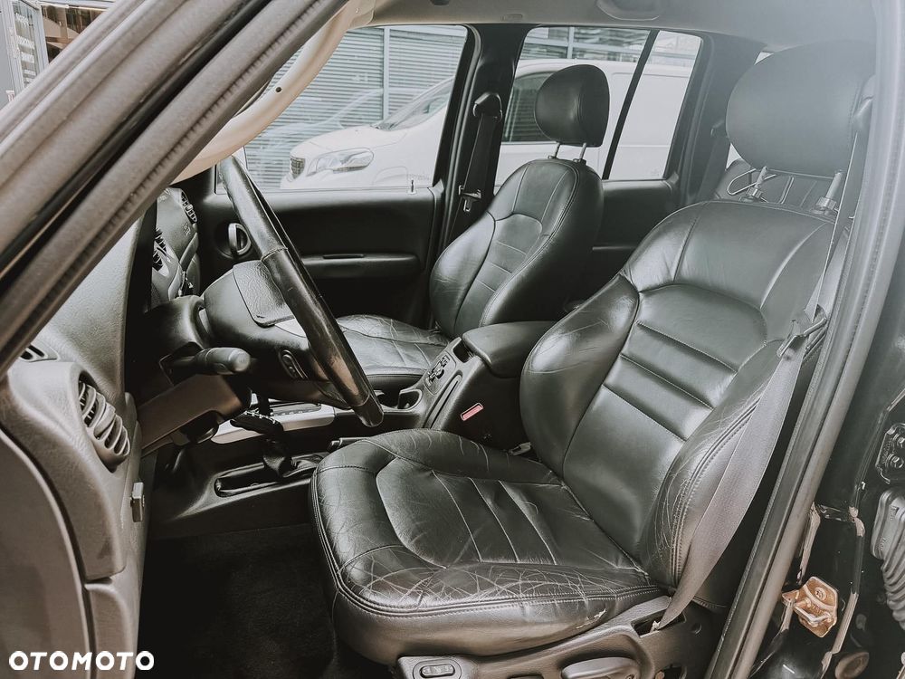Jeep Cherokee 3.7L Limited - 16