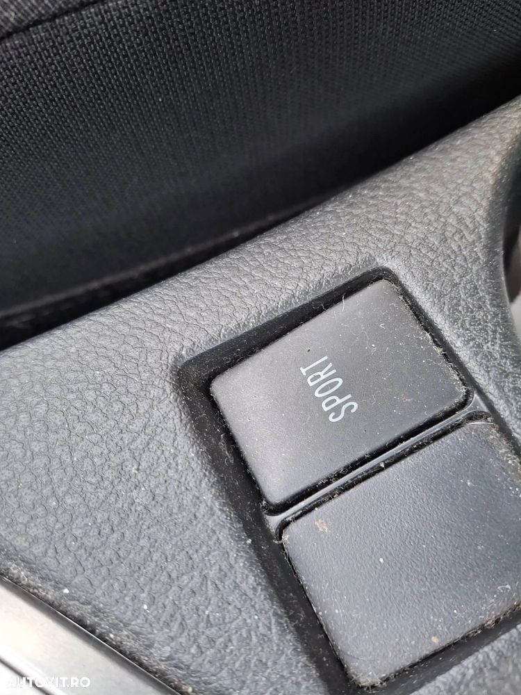 Toyota Auris 1.6 L Valvematic CVT Luna - 11