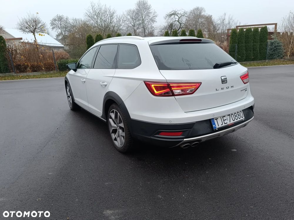 Seat Leon 2.0 TDI X-Perience S&S 4Drive - 8