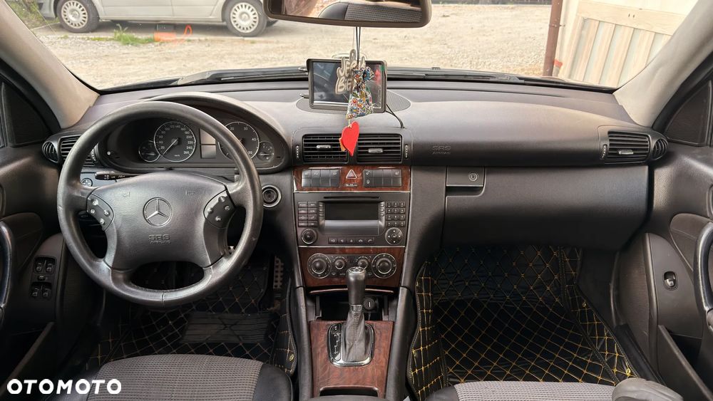 Mercedes-Benz Klasa C 200 CDI Automatik Avantgarde - 9