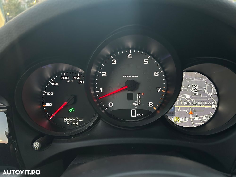 Porsche Macan 3.0 PDK S - 22