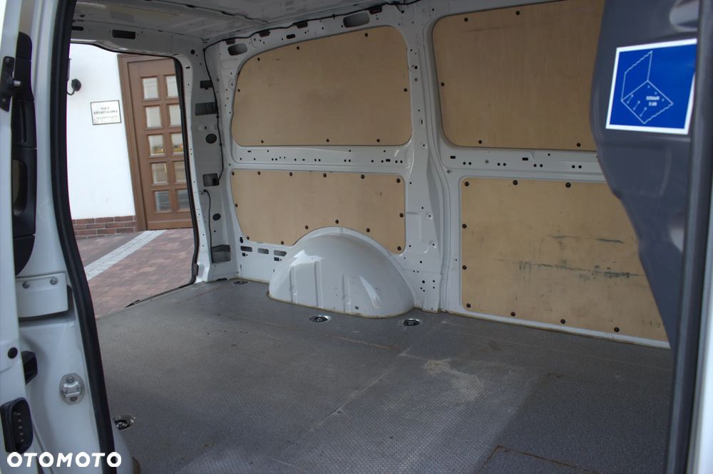 Mercedes-Benz VITO - 31