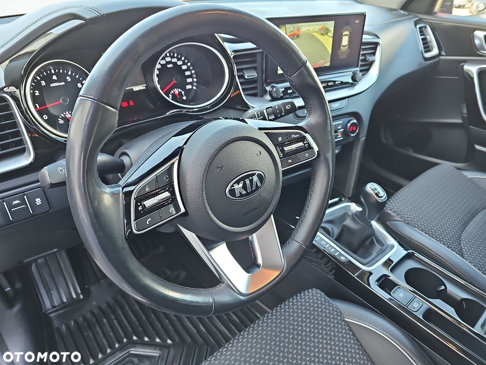 Kia XCeed 1.4 T-GDI L - 12