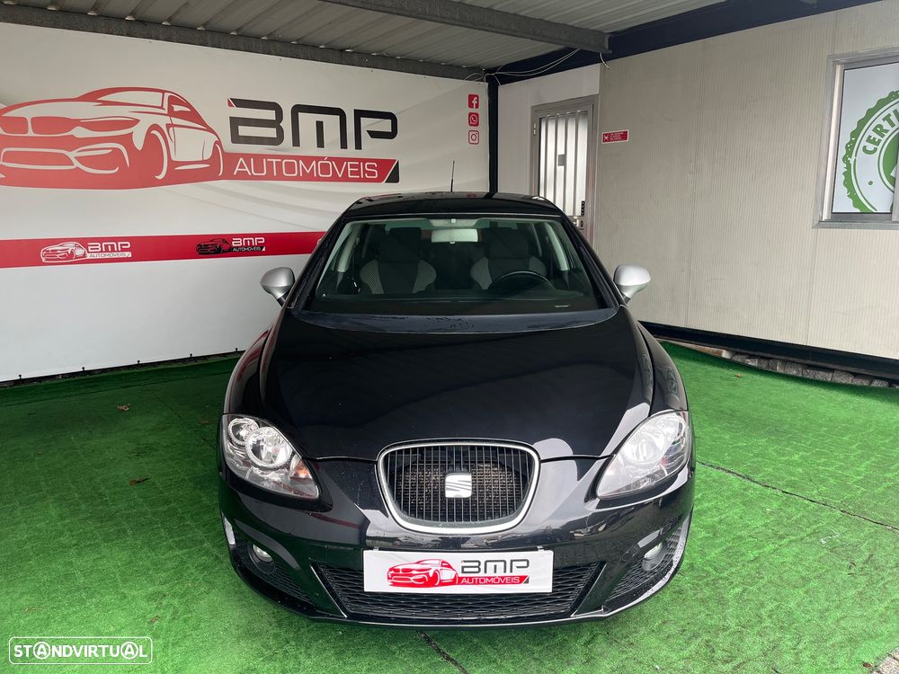 SEAT Leon 1.6 TDI DPF Ecomotive Sport - 2