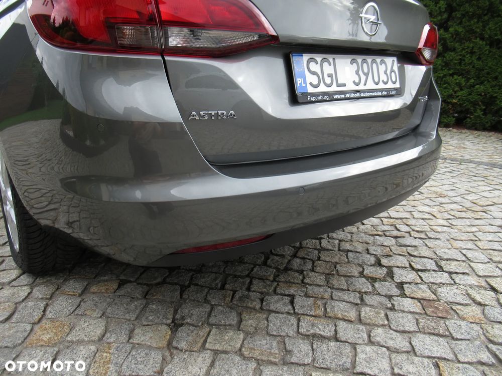 Opel Astra 1.4 Turbo Innovation - 19