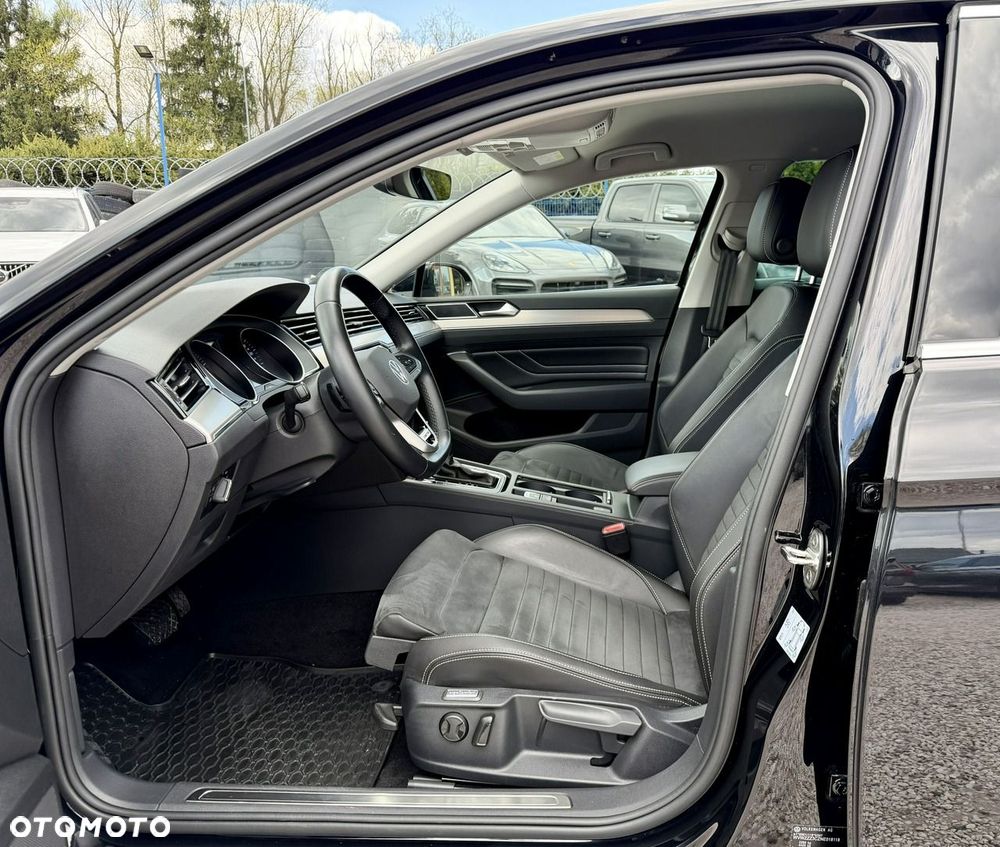 Volkswagen Passat 2.0 TSI BMT 4Mot Highline DSG - 9