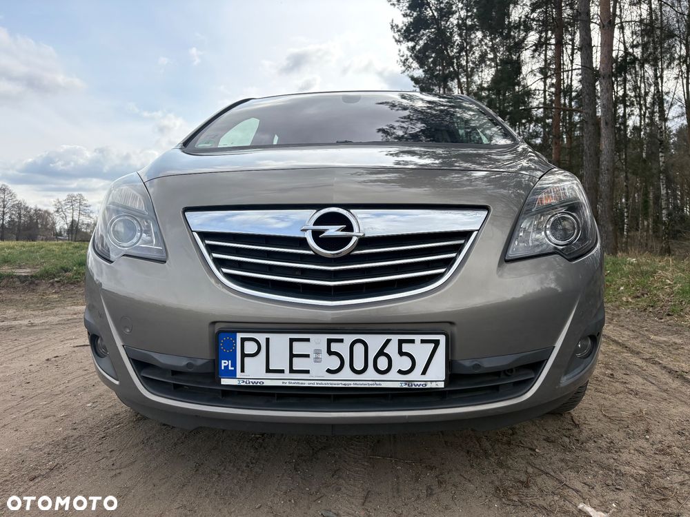 Opel Meriva - 12