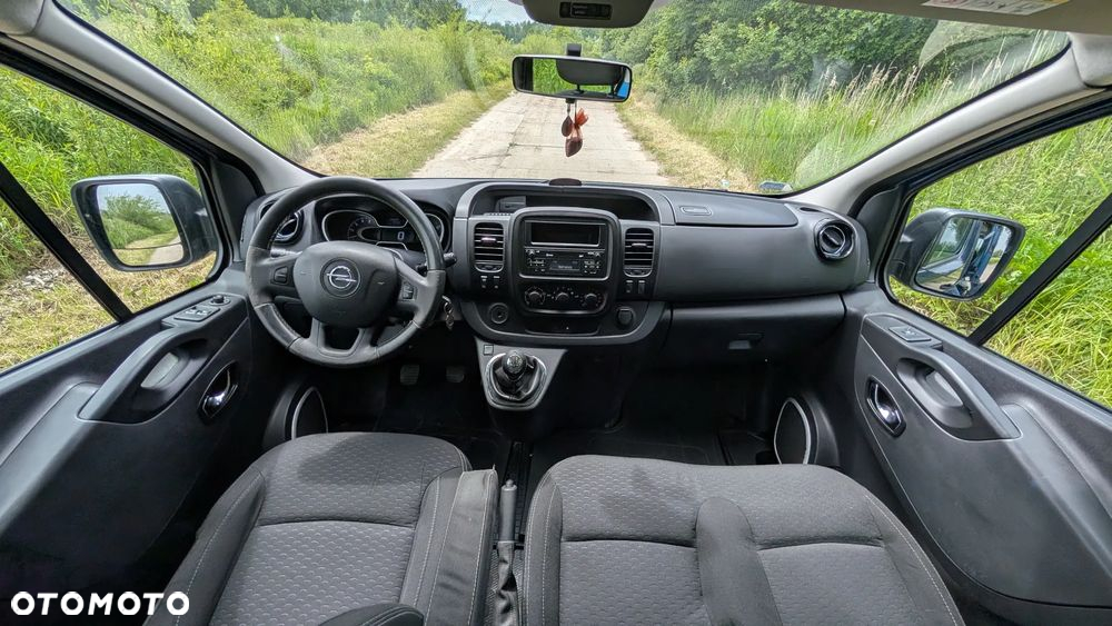 Opel Vivaro L2H1 2,9t Edition - 11
