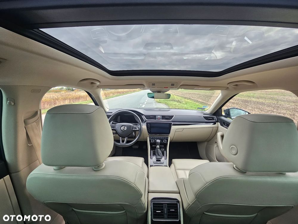 Skoda Superb 2.0 TSI 4x4 L&K DSG - 32