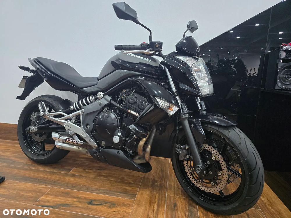 Kawasaki ER - 29
