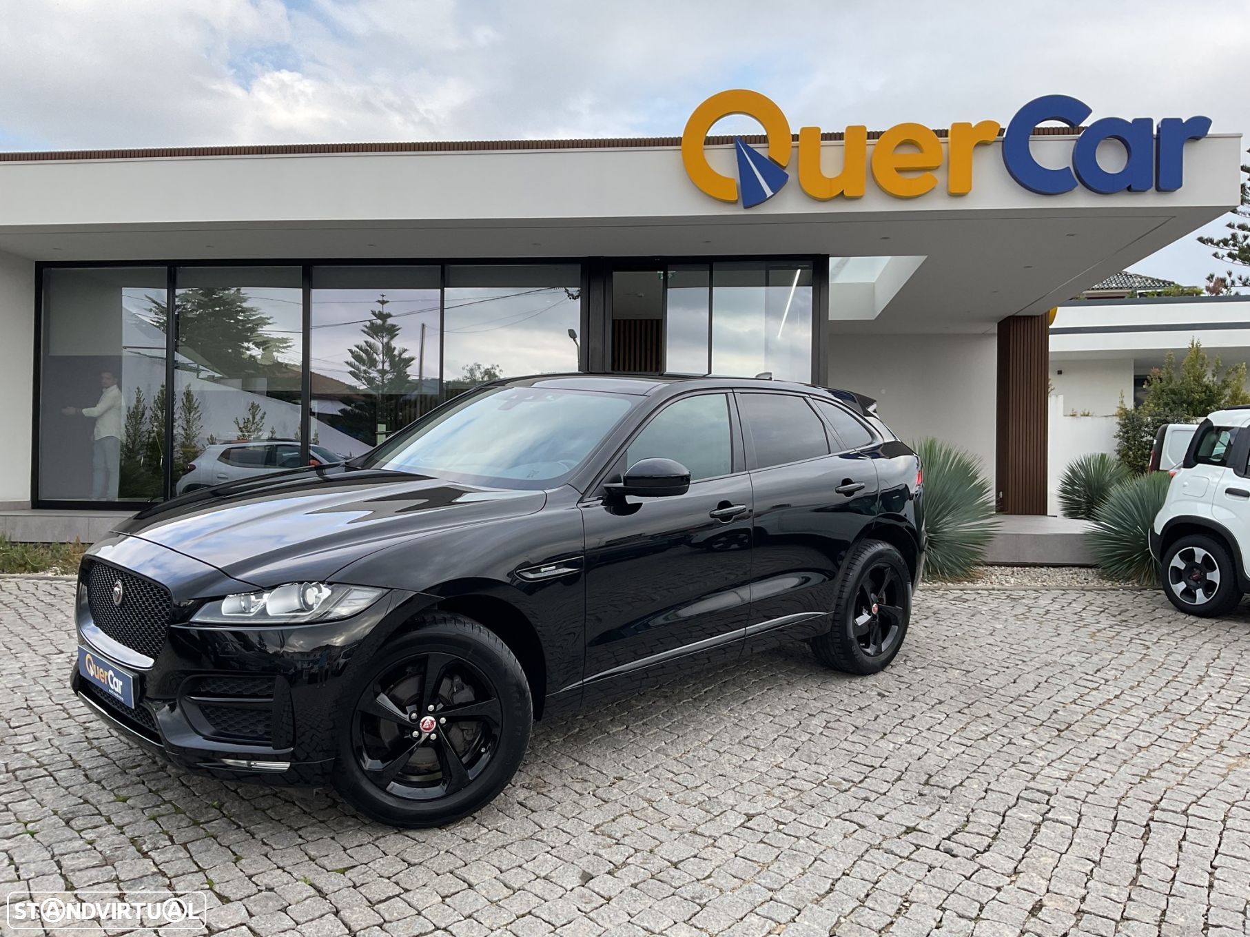 Jaguar F-Pace 2.0 i4D R-Sport AWD Aut. - 1
