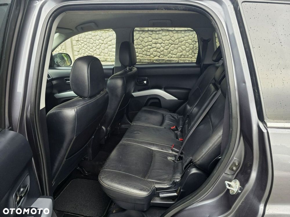 Peugeot 4007 HDI FAP 7-Sitzer Platinum - 24