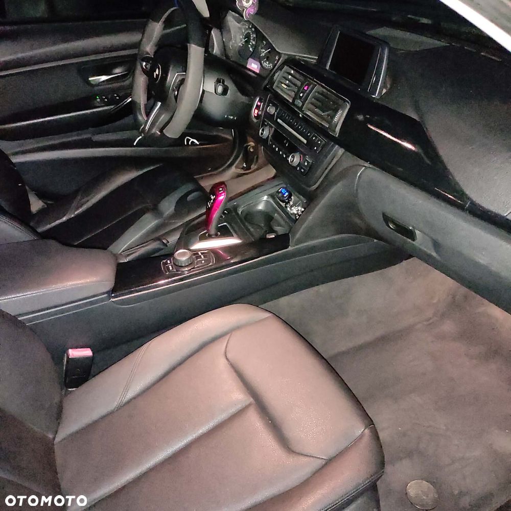 BMW Seria 3 - 8