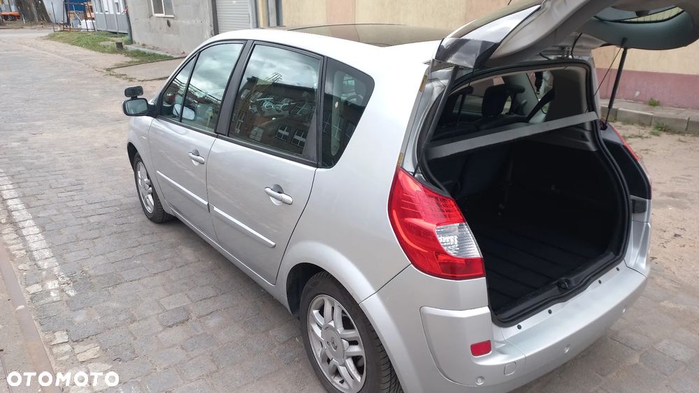 Renault Scenic 1.6 16V Authentique Euro5 - 17