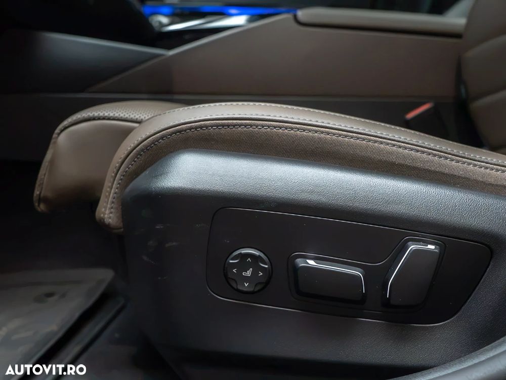 BMW Seria 5 520i Aut. - 27