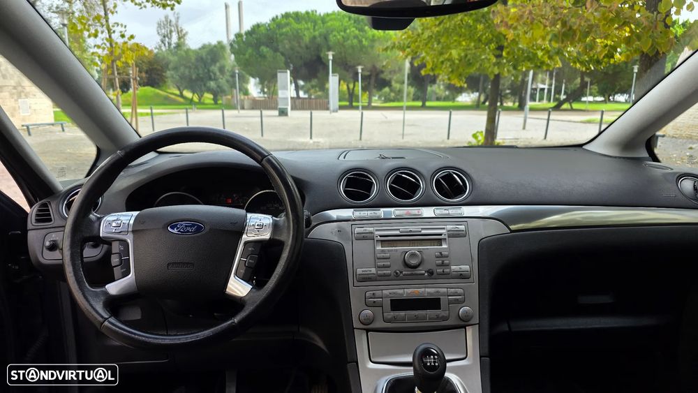 Ford S-Max 1.8 TDCi Titanium 7L - 7