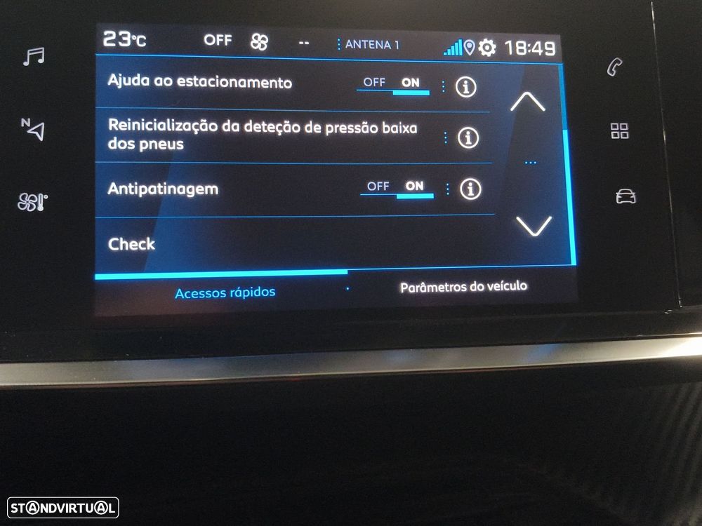 Peugeot 2008 1.2 PureTech GT Line EAT8 - 34