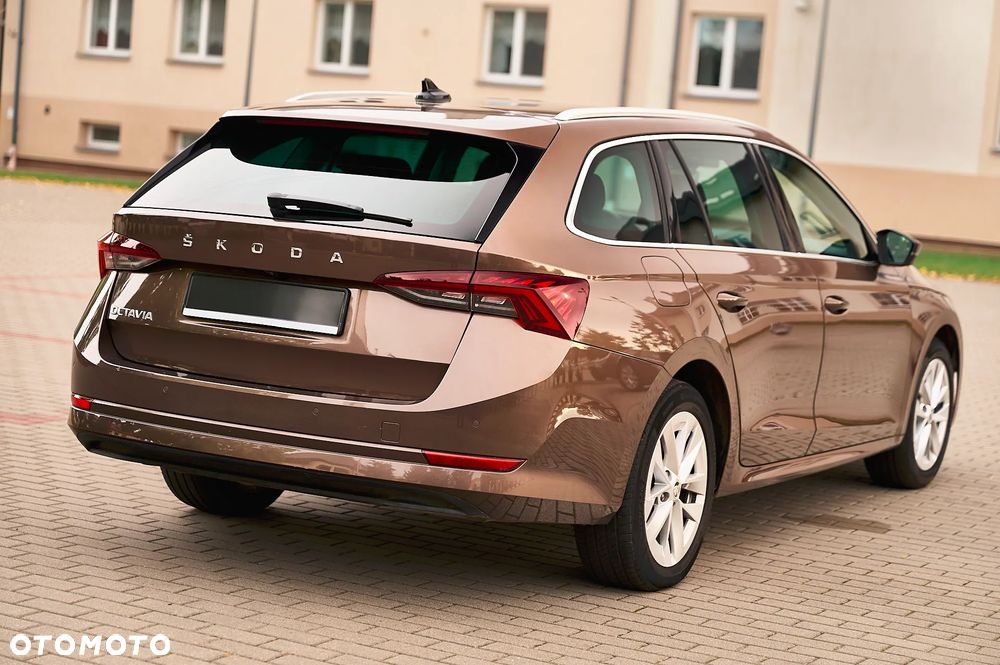 Skoda Octavia 2.0 TDI Edition - 10