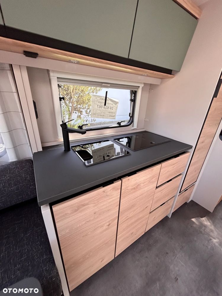 Dethleffs Camper 730 FKR - 17
