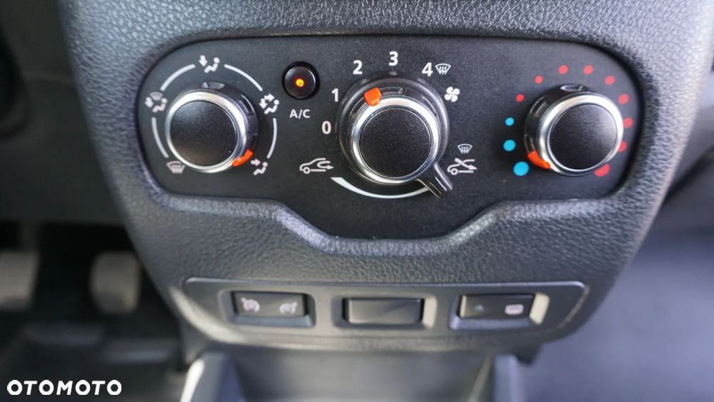 Dacia Lodgy 1.5 Blue dCi Laureate S&S - 19