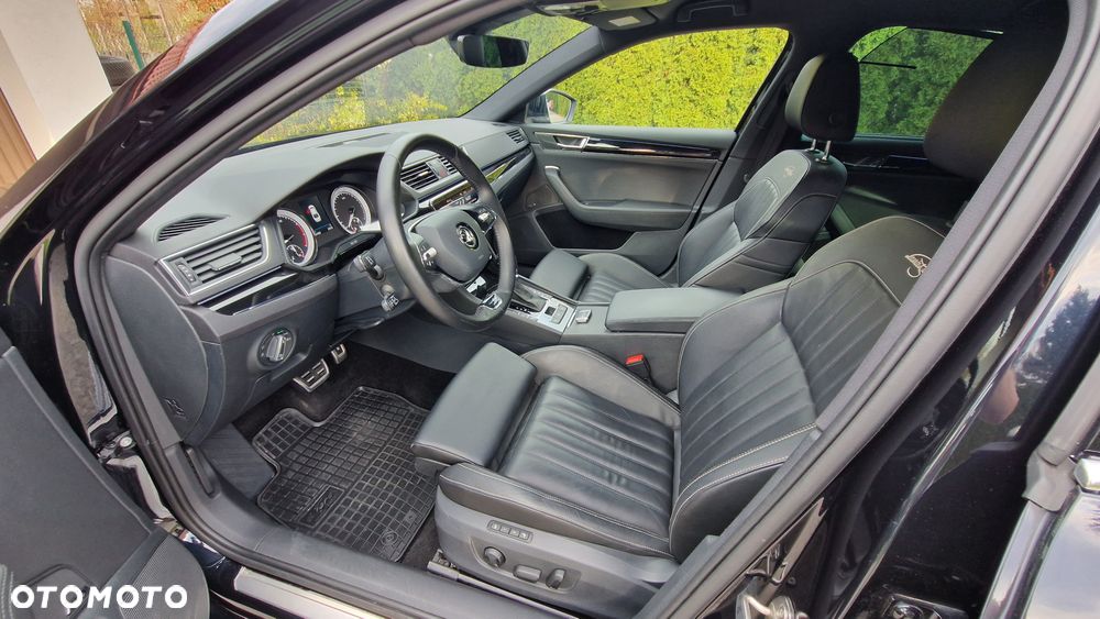 Skoda Superb 2.0 TSI 4x4 L&K DSG - 10