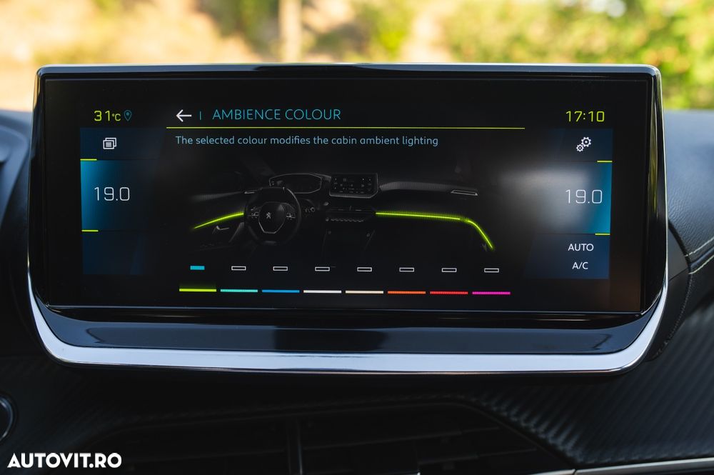 Peugeot 208 e-208 GT-Line - 6