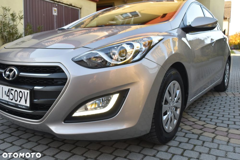 Hyundai i30 - 11