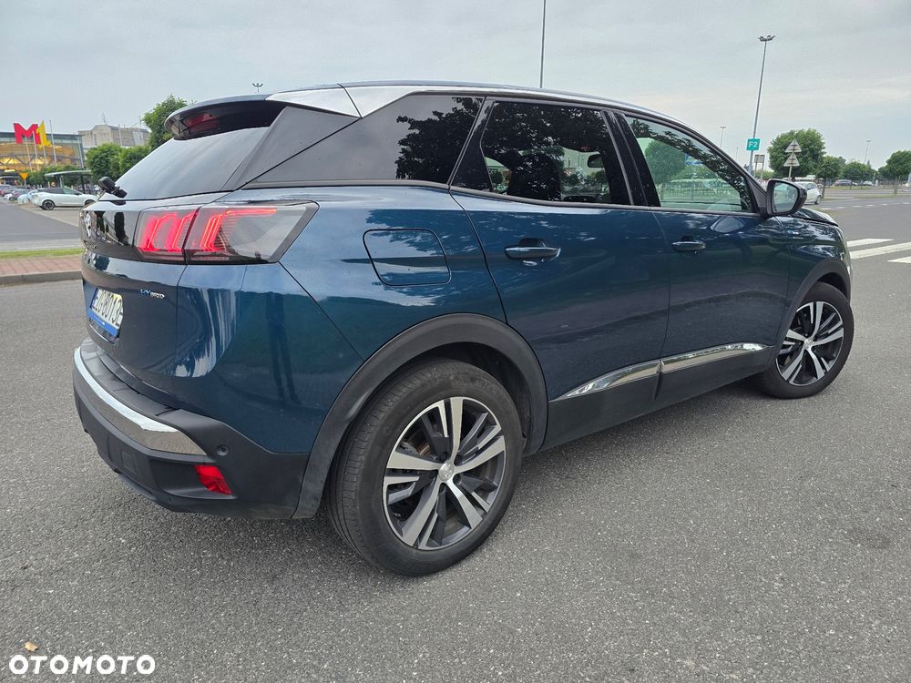 Peugeot 3008 1.6 PureTech GPF Allure S&S EAT8 - 8
