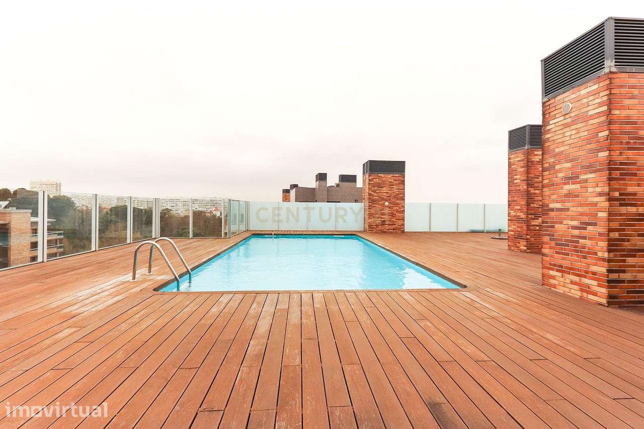 Apartamento T3 mobilado para arrendamento — Urbanização Jardins do Cri - Grande imagem: 2/15