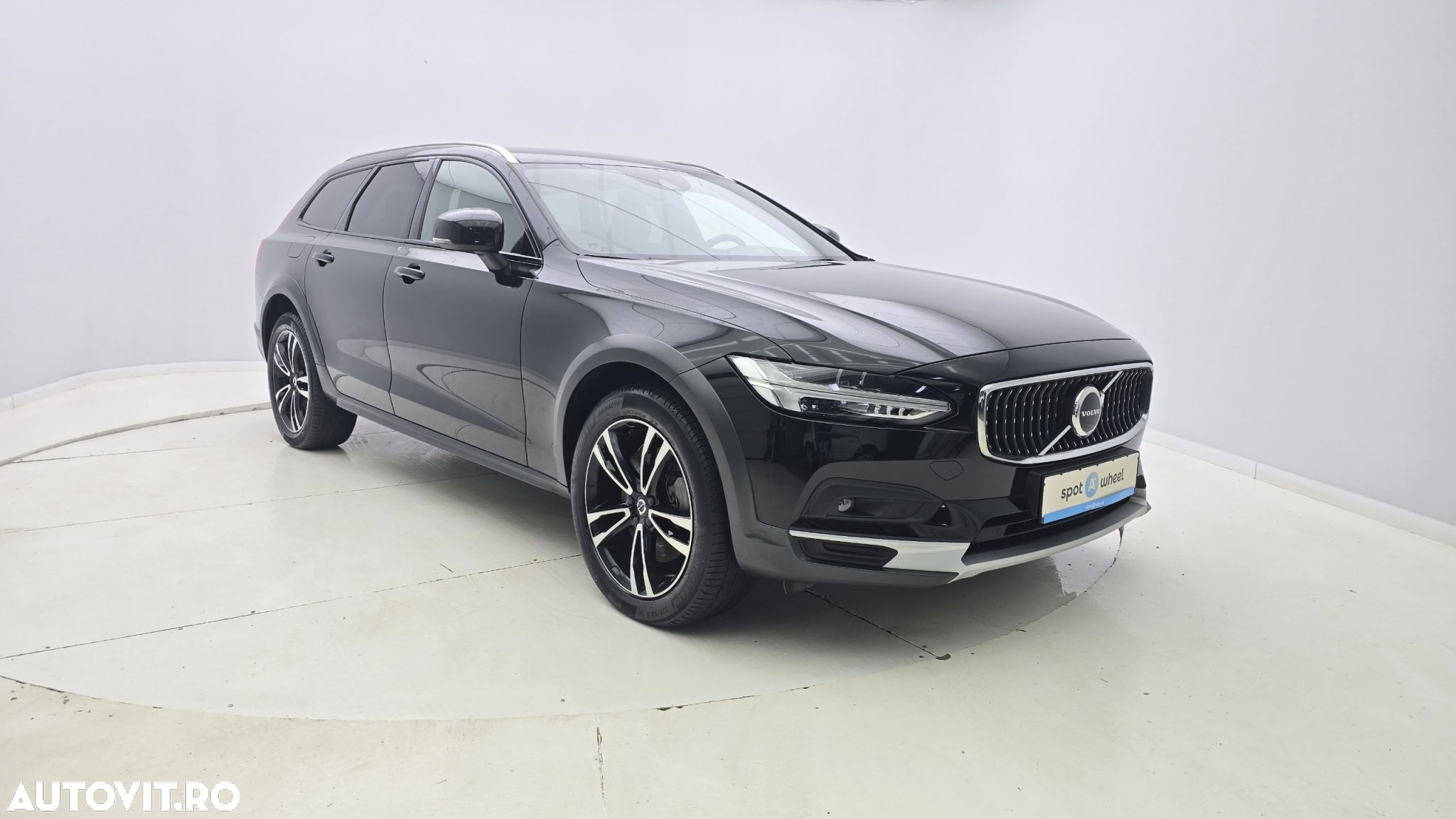 Volvo V90 - 4