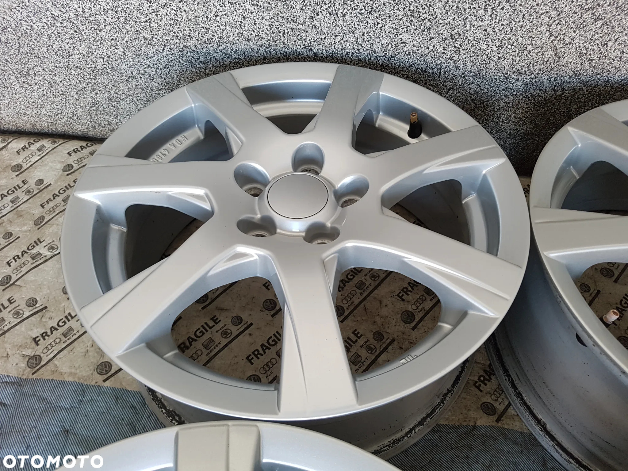 FELGI ALU VW GOLF V VI VII TOURAN T-ROC CADDY SKODA OCTAVIA 5x112 6,5JX16 ET50 - 5